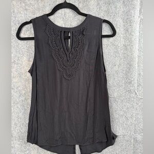 Pale Sky‎ Women Size Small Quin Keyhole Crochet sleeveless Top Black NWT